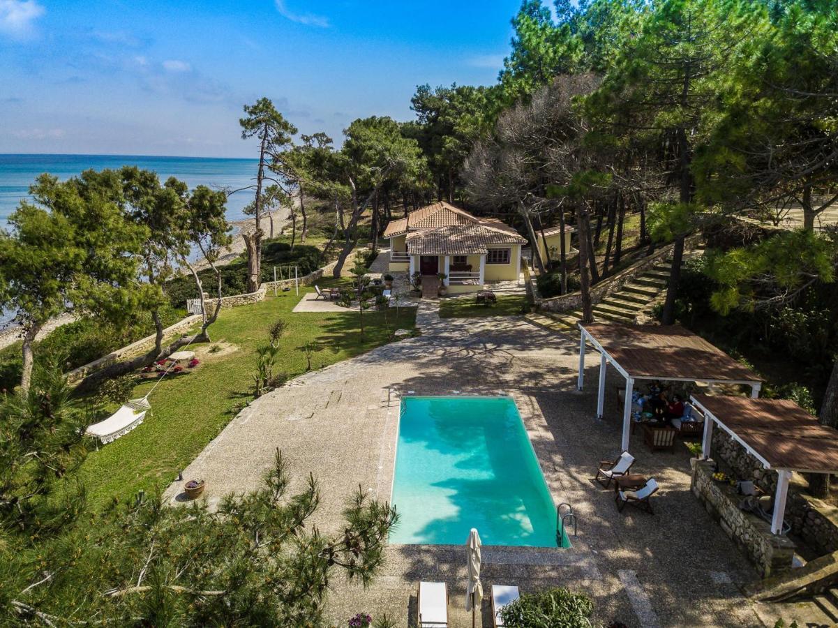 Azzuro Beach House - On The Beach & Private Pool, By Zantewize Vasilikos Exterior foto